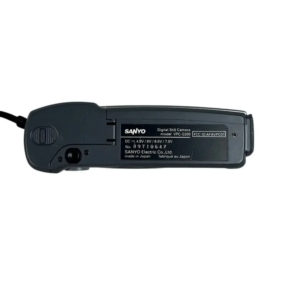 Sanyo VPC-G200 Vintage Digital Camera